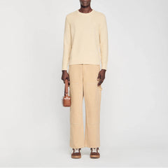 Off white / mastic
