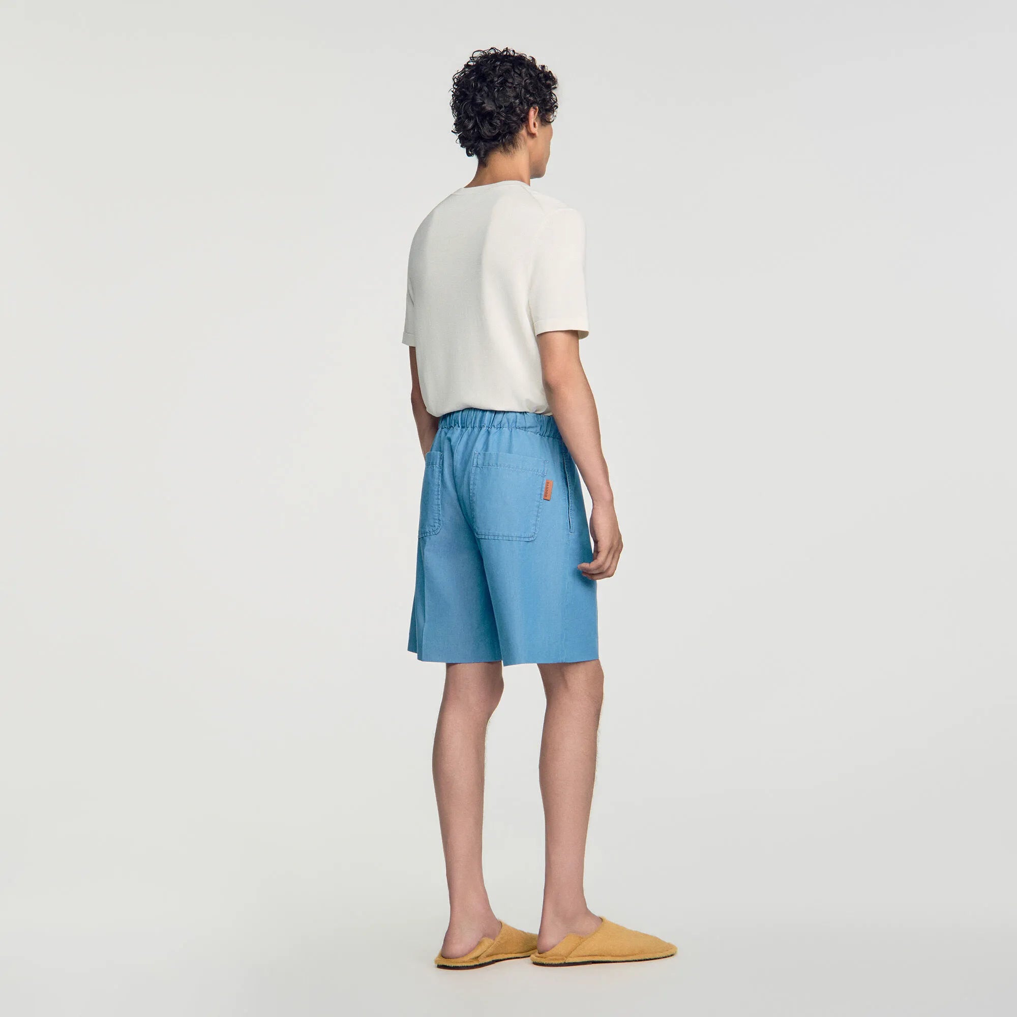 XS
